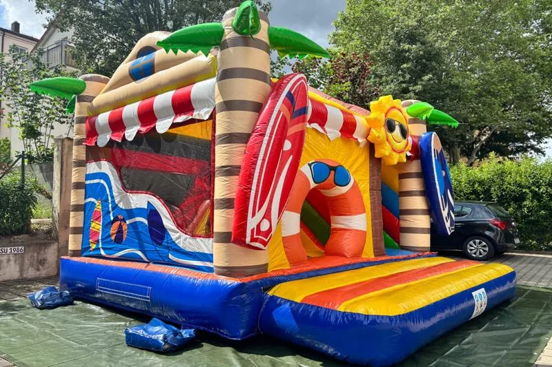 Mini Multiplay Beach Hüpfburg seitlich in Dresden